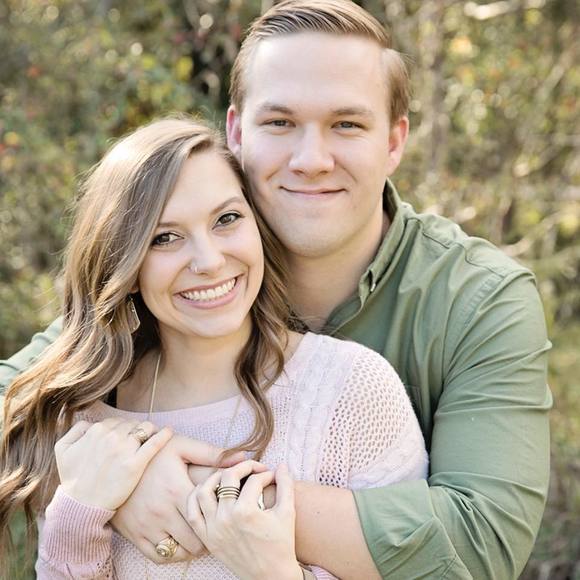 Meet your Posher, Darienne - Picture 1 of 1